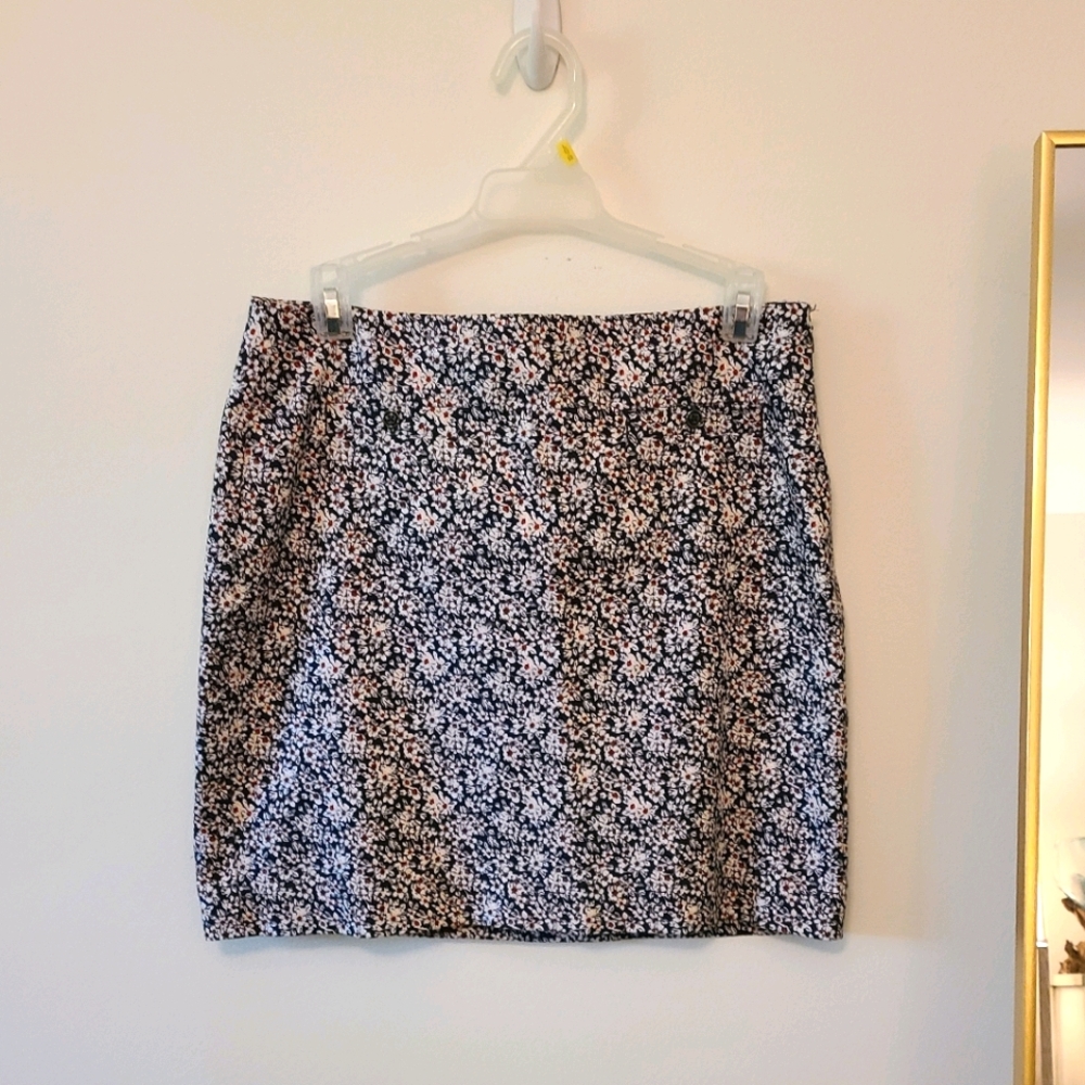 Banana Republic floral miniskirt